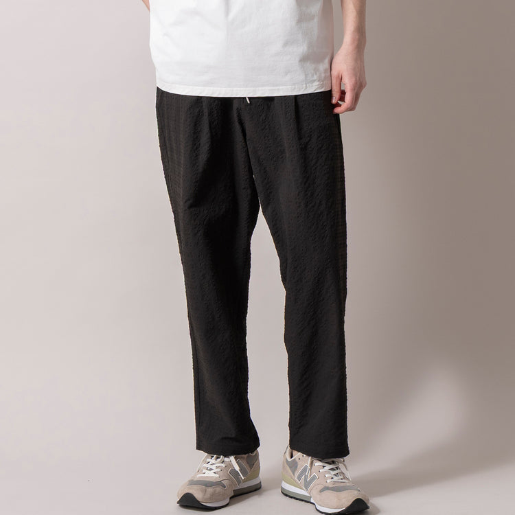 着用サイズ L(身長181cm)