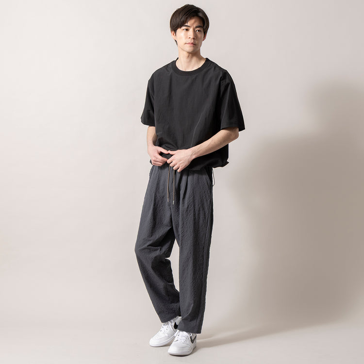 着用サイズ L(身長181cm)