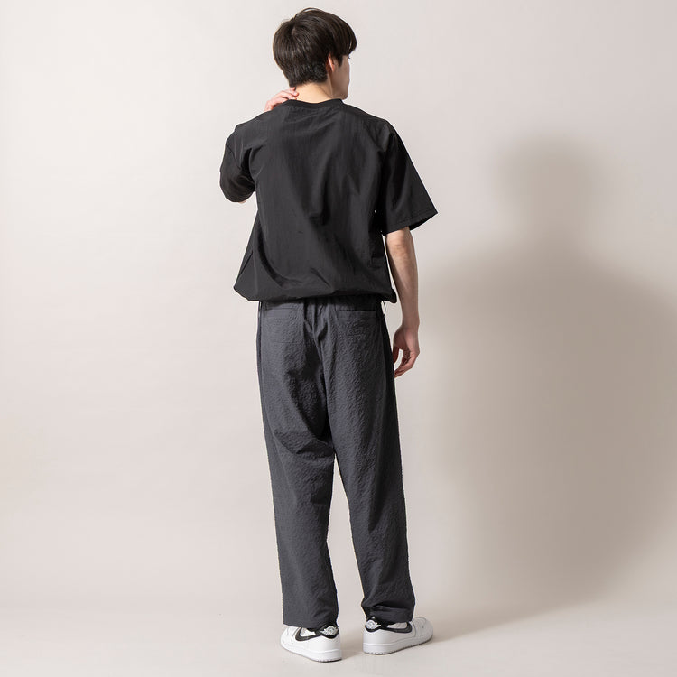 着用サイズ L(身長181cm)