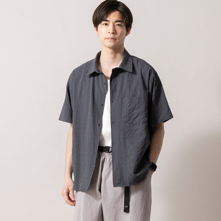 着用サイズ L(身長181cm)