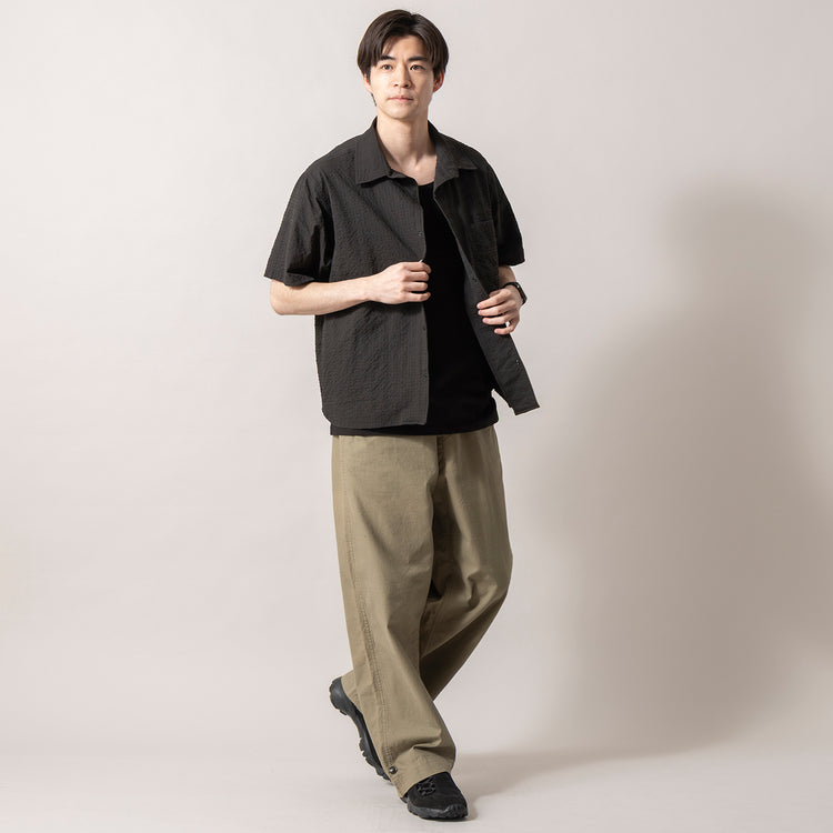 着用サイズ L(身長181cm)