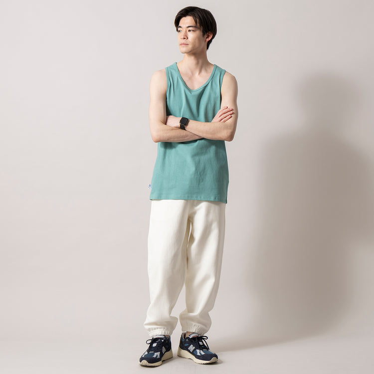 着用サイズ L(身長181cm)
