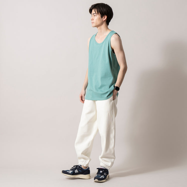 着用サイズ L(身長181cm)