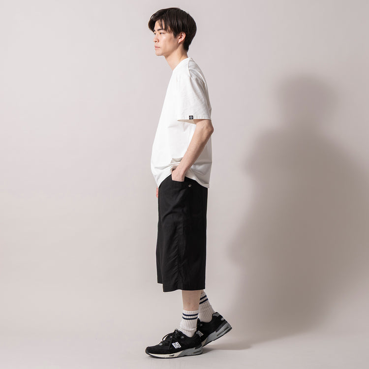 着用サイズ L(身長181cm)