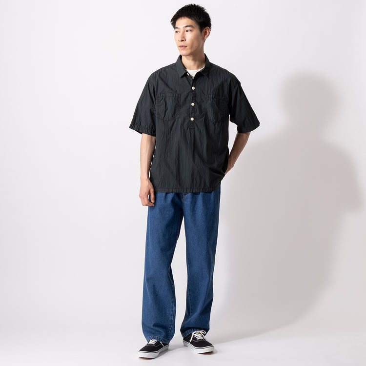 着用サイズ L(モデル身長180cm)