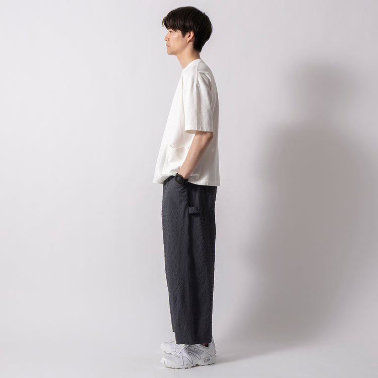 着用サイズ L(モデル身長181cm)