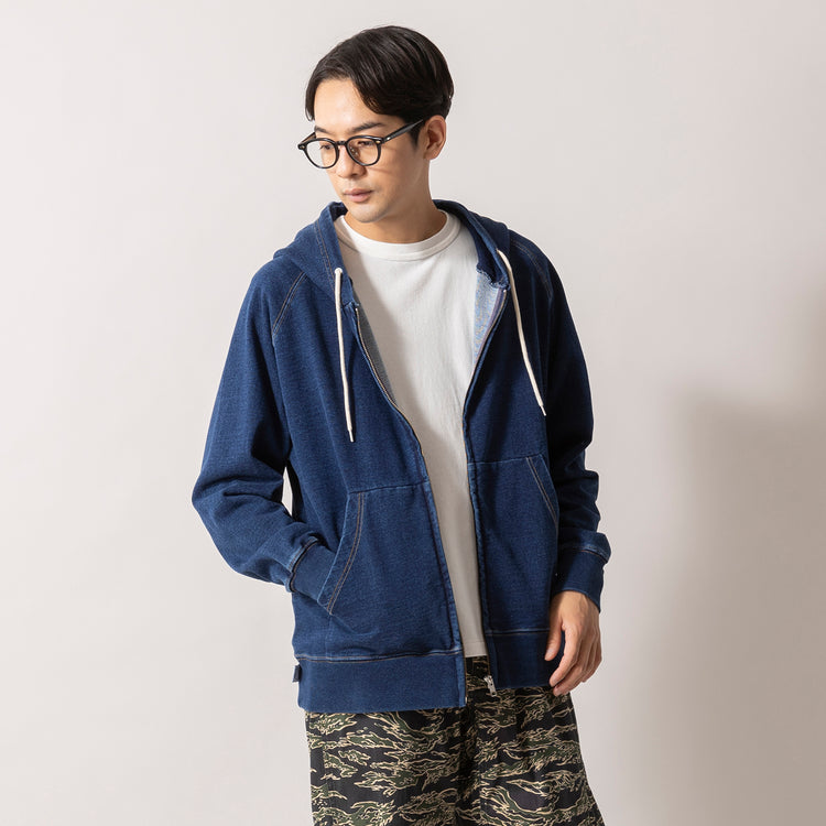 着用サイズL (モデル身長180cm)