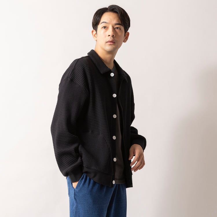 着用サイズL (モデル身長180cm)