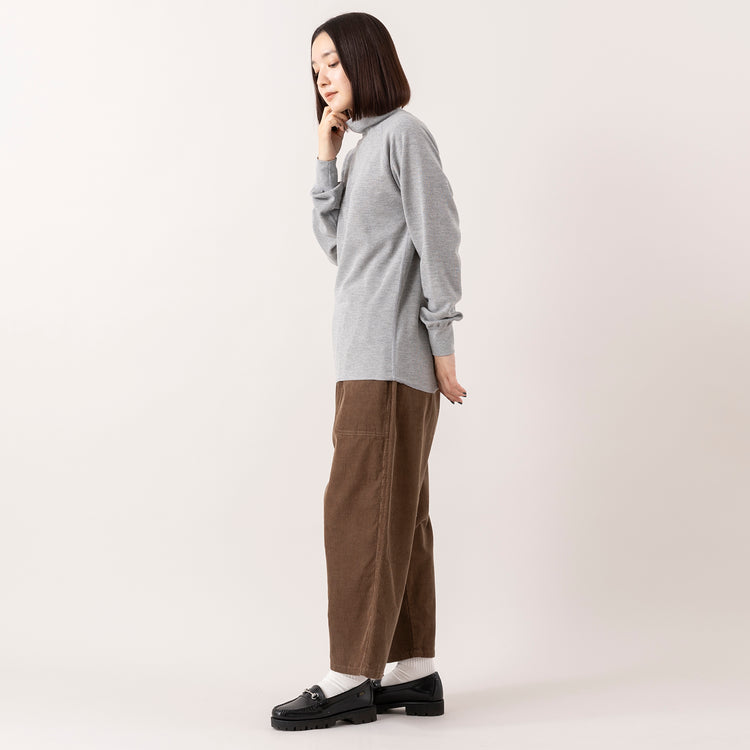 モデル身長163cm,gym masterのダブルフェイス タートルネック|HEAVENLYのCorduroy Front Pocket Pants,https://market.e-begin.jp/products/grd_gym1195s_lala|https://market.e-begin.jp/products/dlt_hvr1185s_lala
