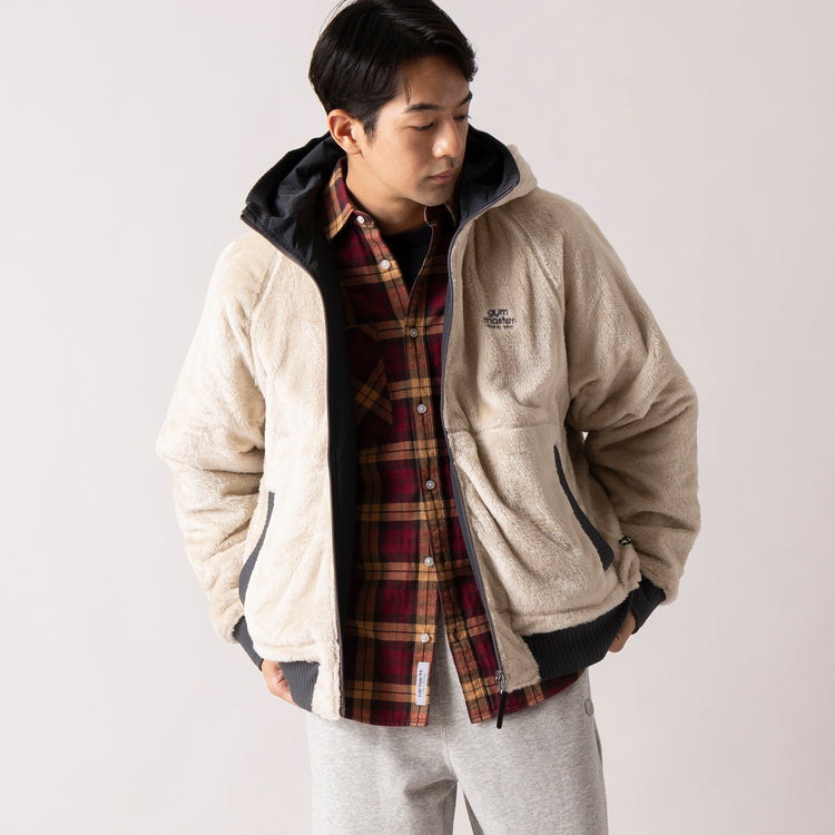 着用サイズ L(身長180cm)　30) 生成りxチャコール（表面）