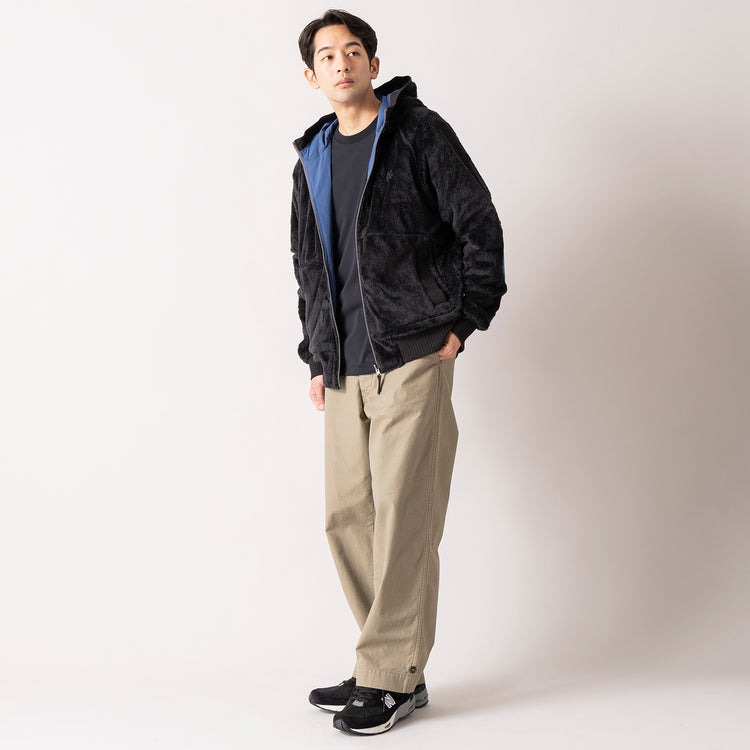 着用サイズ L(身長180cm)　05) ブラックxブルー（表面）