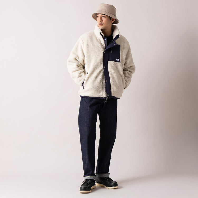 着用サイズ L(身長180cm)　32) 生成りxネイビー（表面）