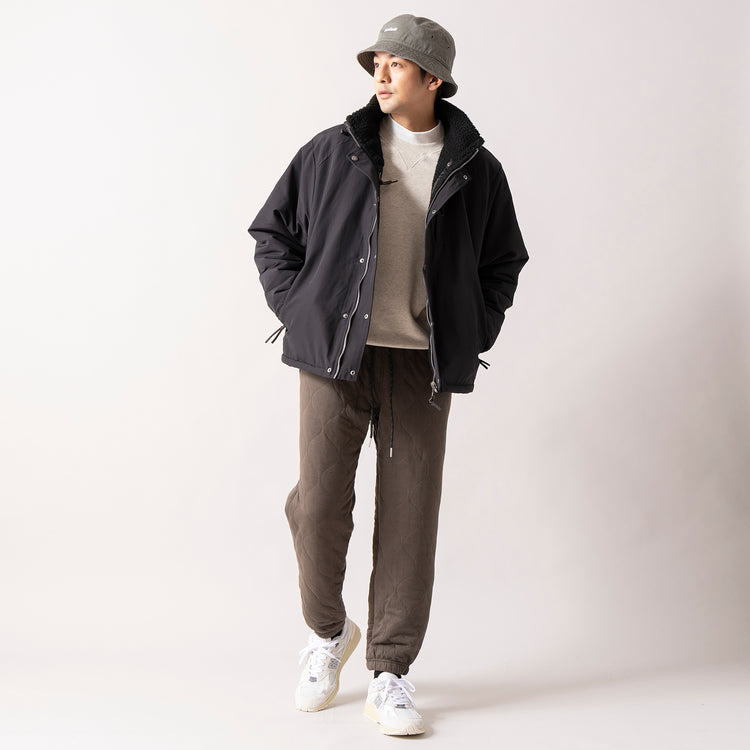 着用サイズ L(身長180cm)　06) ブラックxブラック（裏面）