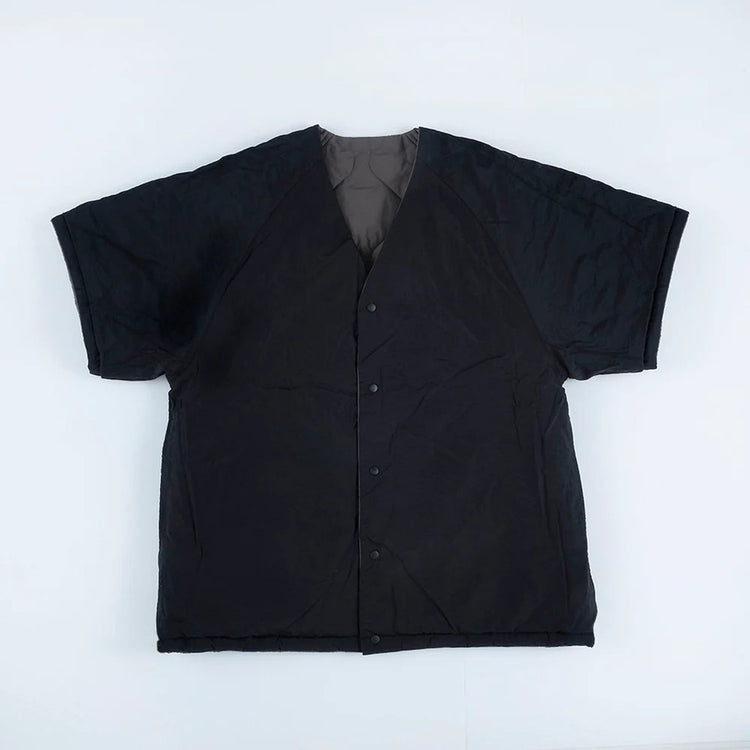 CHARCOAL GRYのリバーシブル