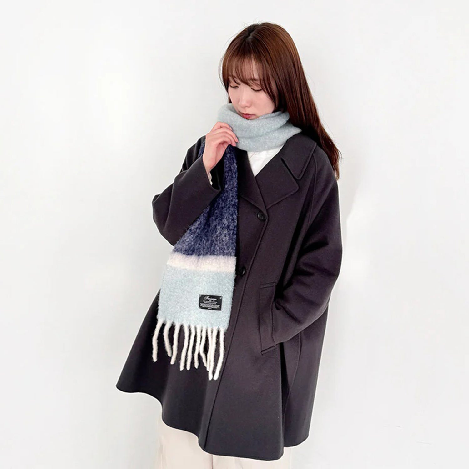 Finissage | フィニサージュ マルチカラーブークレマフラー