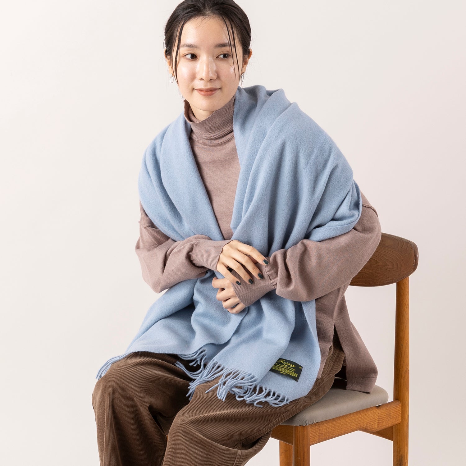 Finissage | フィニサージュ ソリッドペールストール