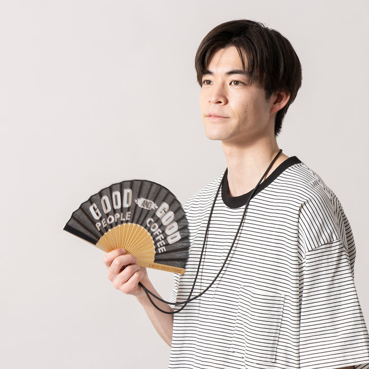 RICCA | リッカ　TWO PIPE ストラップ扇子
