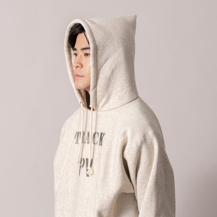 モデル身長180cm (Lサイズ着用)