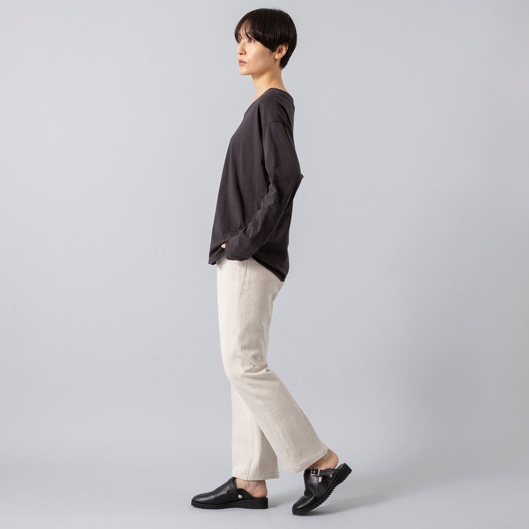 モデル身長163cm,Atelier Mont KemmelのCOTTON LINEN PANTS|GLENFIELDのシャークソールビジネスサンダル,https://market.e-begin.jp/products/sta_amk0008r_lala|https://market.e-begin.jp/products/jal_gfd0392q_lala