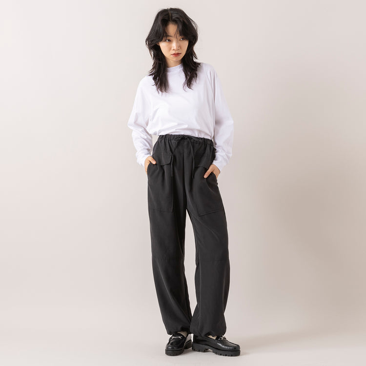 モデル身長165cm,euphoric moodのShoulder Point Tops|ESPEYRACのドロストカーゴPT,https://market.e-begin.jp/products/hpn_eup1007s_lala|https://market.e-begin.jp/products/inf_epe1049s_lala