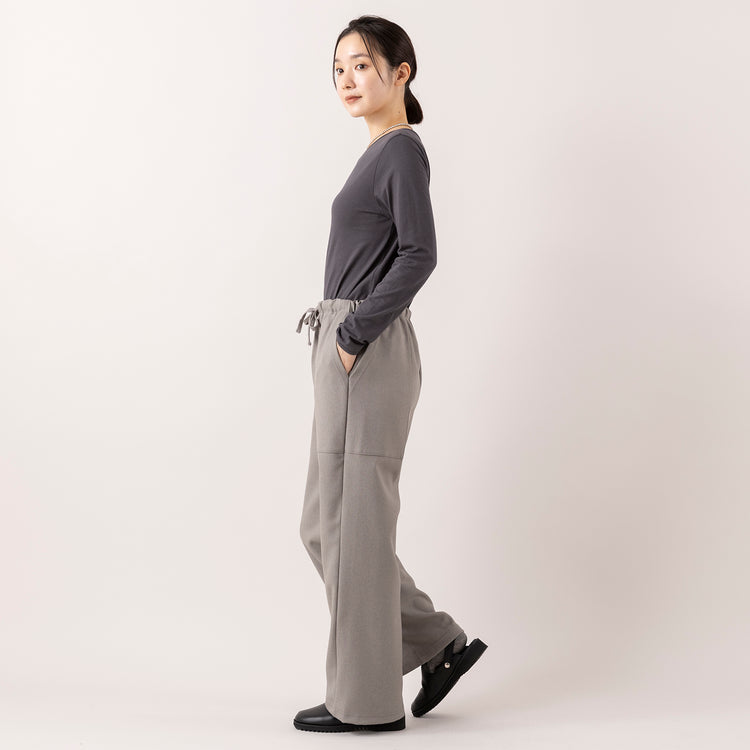 モデル身長163cm,me.の刺繍入りロンT|GLENFIELDのシャークソールビジネスサンダル|rapiécageのメタルボールチョーカー,https://market.e-begin.jp/products/hpn_med1175s_lala|https://market.e-begin.jp/products/jal_gfd0392q_lala|https://market.e-begin.jp/products/rdx_rpc0794s_lala