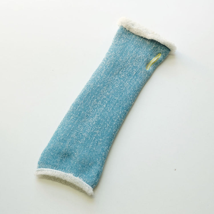 meri ja kuu | メリヤクー　ORIGAMIパイルハンドウォーマー