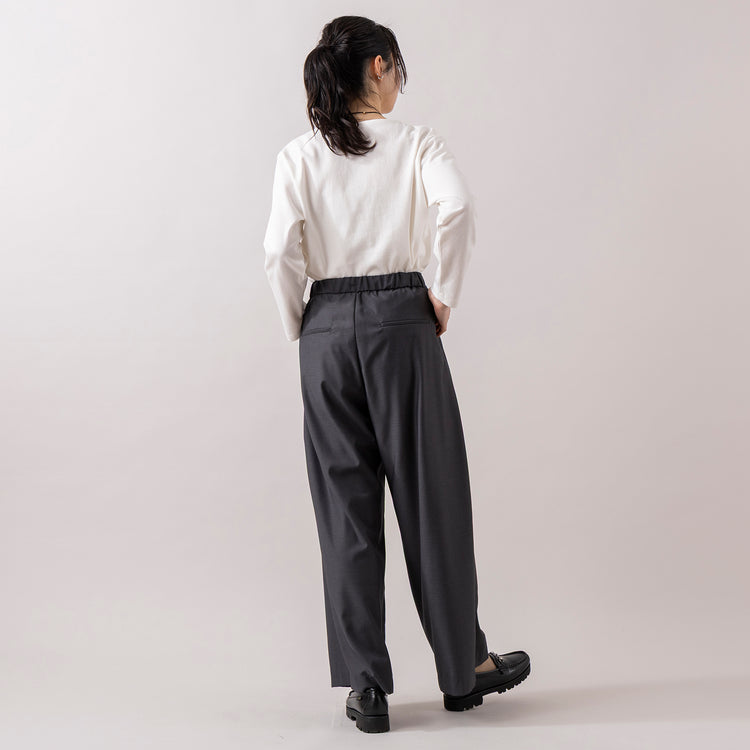 モデル身長165cm,TUTIE.のOE天竺ムジプルオーバー|Jalan Sriwijayaのネイビービットローファー VIBRAMソール|rapiécageのアジャストダブルパイプコードネックレス,https://market.e-begin.jp/products/equ_tte0094u_lala|https://market.e-begin.jp/products/gmt_srw1032p_lala|https://market.e-begin.jp/products/rdx_rpc0106u_lala