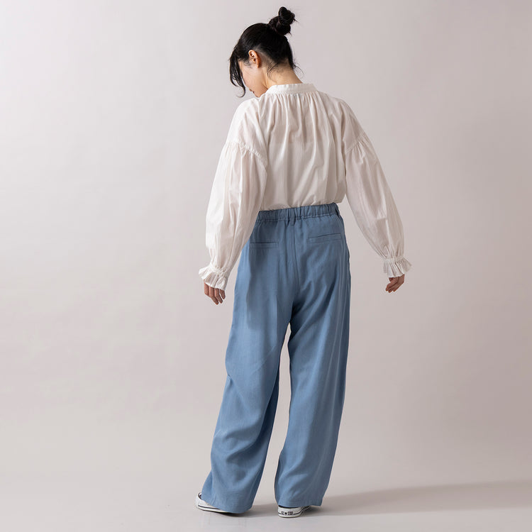 モデル身長165cm,HEAVENLYのCotton Linen Broad Washer Smock Pullover|Dick BrunaのDB/保冷巾着トート,https://market.e-begin.jp/products/dlt_hvr0159u_lala|https://market.e-begin.jp/products/hem_dkb0156u_lala