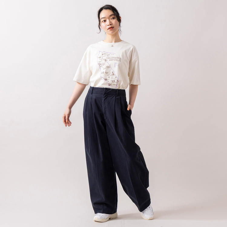 モデル身長165cm,Le minorのM52 CHINO|rapiécageのシェルカボションスクエアネックレス,https://market.e-begin.jp/products/gsr_lmn0024u_lala|https://market.e-begin.jp/products/rdx_rpc0107u_lala