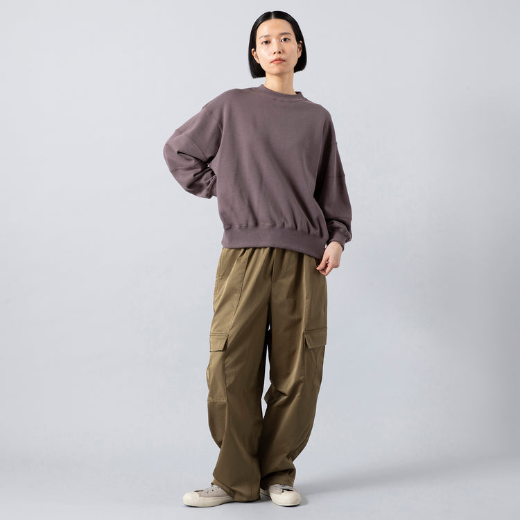 モデル身長165cm,MANONのSWITCH SLEEVE CREW SWEAT|Moonstarのローバスケットヴィンテージグレー,https://market.e-begin.jp/products/mks_mnn0445r_lala|https://market.e-begin.jp/products/mns_mns0286o_lala