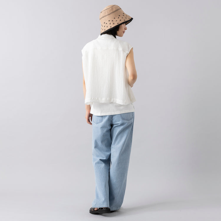 モデル身長165cm,RNA-NのBasicタンクトップ|JOHNBULLのデニムワイドジーンズ|LE MELANGEのニットハット,https://market.e-begin.jp/products/tky_rnn0628s_lala|https://market.e-begin.jp/products/jbu_jbu0060p_lala|https://market.e-begin.jp/products/inf_lem0642s_lala