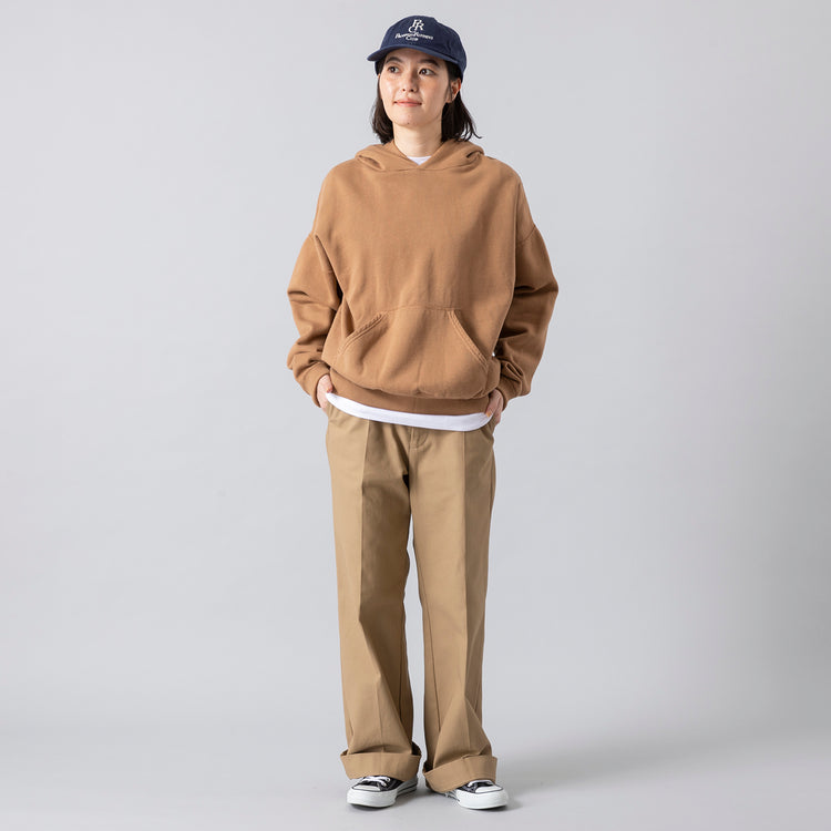 着用サイズ2 (モデル身長 160cm),RIDING HIGHのDUSTY COLOR CREW PARKA|PROGRESS RUNNING CLUBのBADGE Logo Cap,https://market.e-begin.jp/products/rih_rih0433h_lala|https://market.e-begin.jp/products/gra_pgr0248r_lala