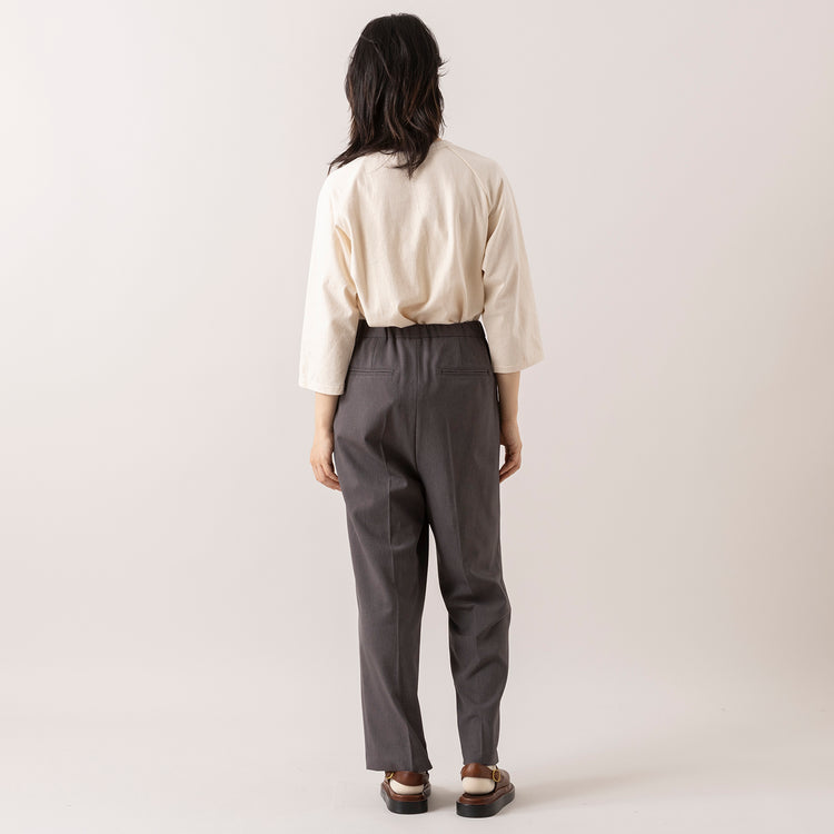モデル身長165cm,LE MELANGEのオーバーサイズラグランT|LE MELANGEのアシメタックサルエルPT|DiuのMeleze|meri ja kuuのリブ先丸シルクコットンソックス|rapiécageのジグザグパールスライダーネックレス,https://market.e-begin.jp/products/inf_lem1051s_lala|https://market.e-begin.jp/products/inf_lem1054s_lala|https://market.e-begin.jp/products/cil_diu0799s_lala|https://market.e-begin.jp/products/hpn_mjk1012s_lala|https://market.e-begin.jp/products/rdx_rpc1014s_lala