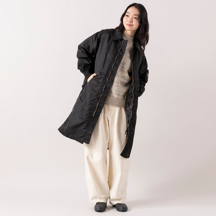 モデル身長165cm,RNA-NのミックスカラーVプルオーバー|RNA-Nのコットンウールクラシックバレルパンツ|YARMO THE UNIFORMのRAIN BOOT,https://market.e-begin.jp/products/tky_rnn1430s_lala|https://market.e-begin.jp/products/tky_rnn1433s_lala|https://market.e-begin.jp/products/gra_ytu1443s_lala