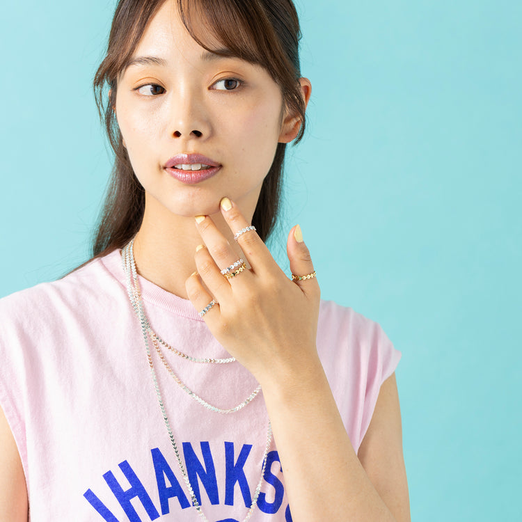 モデル身長165cm,LE MELANGEのJHANKSON×LEMELANGE ノースリーブ|in moodのMINI HEART long NECKLACE,https://market.e-begin.jp/products/inf_lem0791s_lala|https://market.e-begin.jp/products/inm_inm0796s_lala