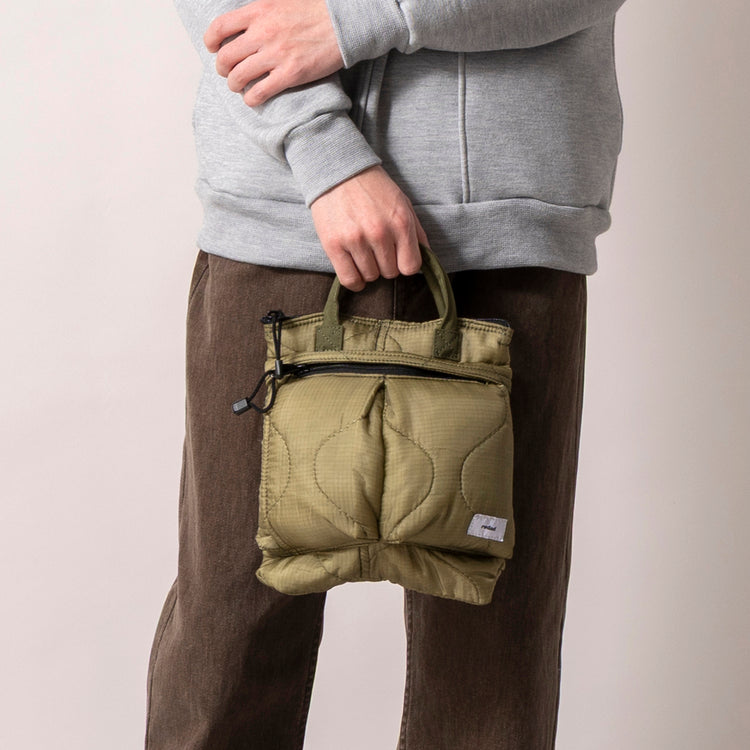 SML | エスエムエル　[SML×redad] QUILTING HELMET BAG