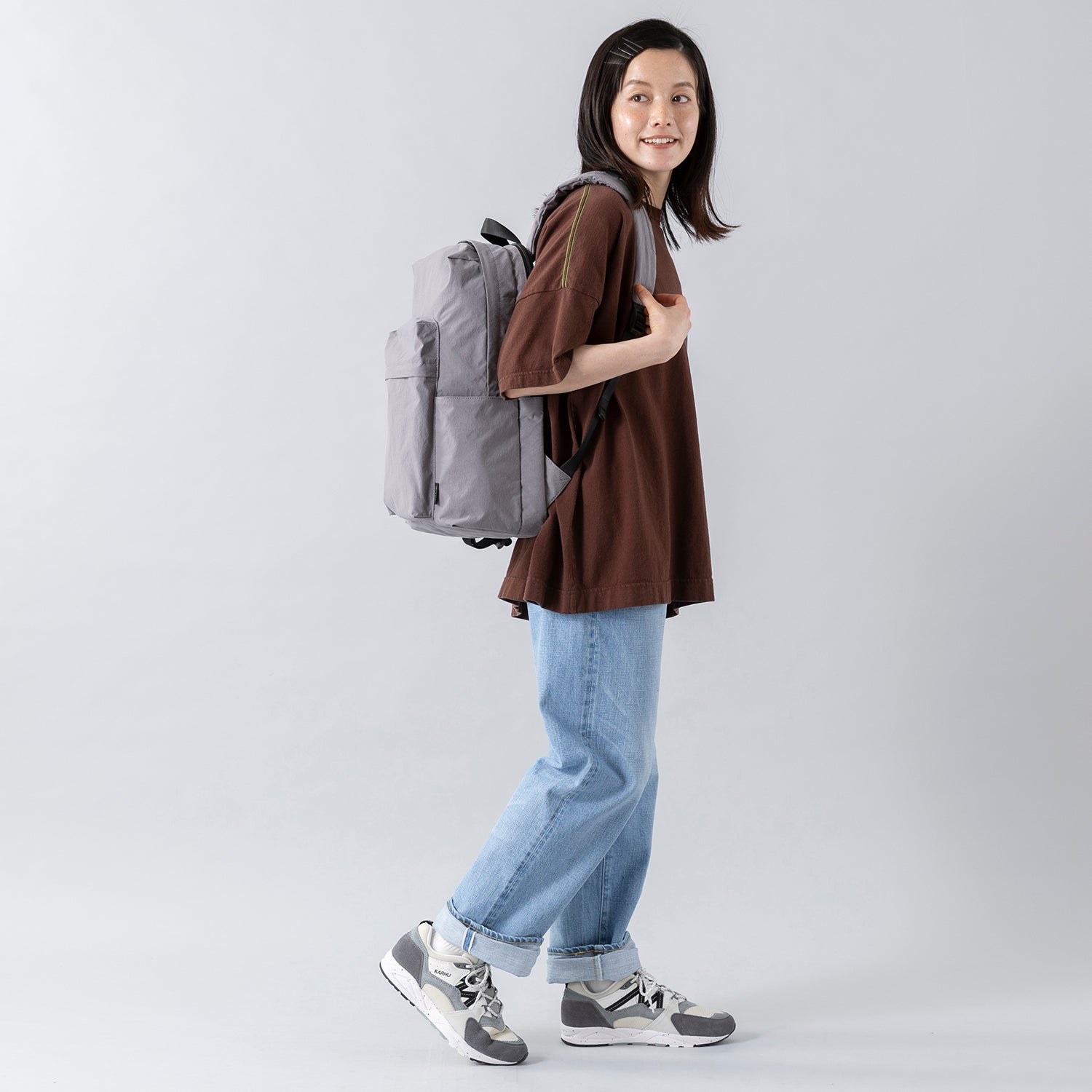 SML | エスエムエル FRONT POCKET DAYPACK