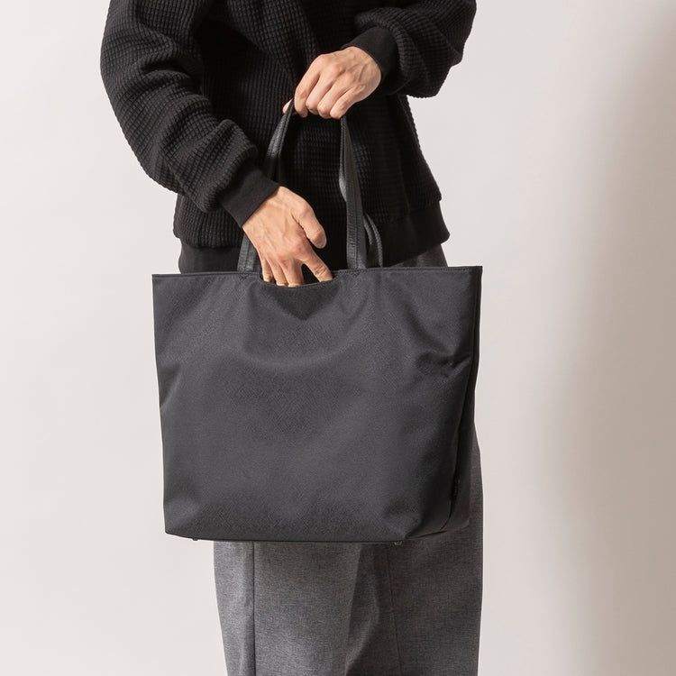 SML | エスエムエル　SOLID TOTE