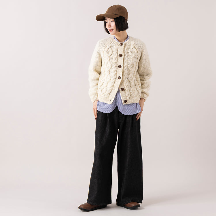 ,HIMALAYAN CLIMBER'S HAND-KNITの手編み クルー衿カーディガン|MANUAL ALPHABETのBROAD BAND COLOR SHIRT|VENT BLANC+の12ozデニム ワイドパンツ|Organic handloomのSHELLY|TESTIFYのGraphen Cap,https://market.e-begin.jp/products/epi_him1249s_lala|https://market.e-begin.jp/products/mks_man0870j_lala|https://market.e-begin.jp/products/stl_ven1056s_lala|https://market.e-begin.jp/products/sed_ogh1252s_lala|https://market.e-begin.jp/products/ipb_tsf1304s_lala