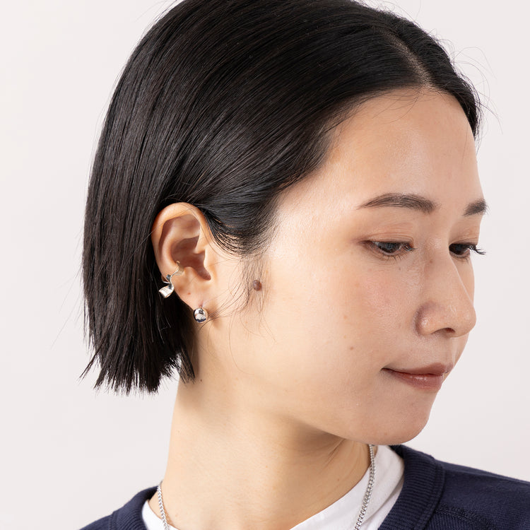 ,BaqlessのAmity Egg|NEI/NORのエレガントバイカラーボールチャーム ネックレス|314(サンイチヨン)のクリオネイヤカフ,https://market.e-begin.jp/products/kim_baq1288s_lala|https://market.e-begin.jp/products/ris_ner1301s_lala|https://market.e-begin.jp/products/siy_siy1018s_lala