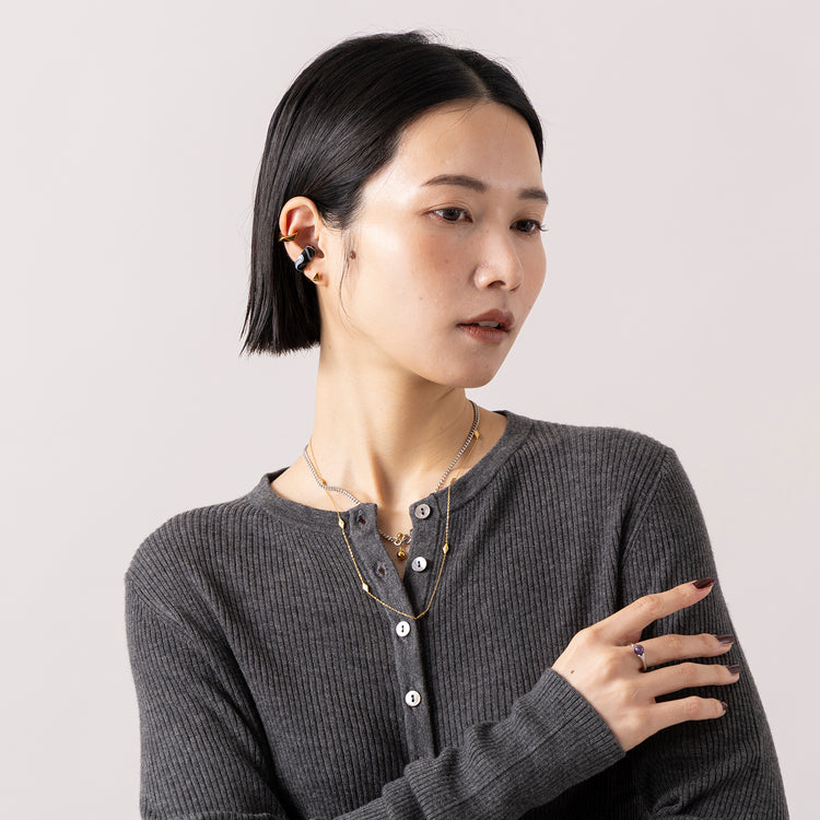 ,NEI/NORのストーン モダンオープンリング|NEI/NORのジオメトリック アクリル×ステンレス イヤカフセット|BaqlessのAmity Polyhedron|NEI/NORのエレガントバイカラーボールチャーム ネックレス|NEI/NORの大人の華奢見せダイヤモチーフネックレス,https://market.e-begin.jp/products/ris_ner1300s_lala|https://market.e-begin.jp/products/ris_ner1299s_lala|https://market.e-begin.jp/products/kim_baq1291s_lala|https://market.e-begin.jp/products/ris_ner1301s_lala|https://market.e-begin.jp/products/ris_ner1302s_lala