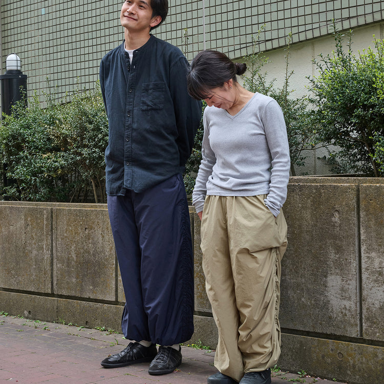 男性モデル182cm, 女性モデル146cm<br>【どんな身長も穿ける】アジャスターを引っ張ると裾が引き上がる設計！
