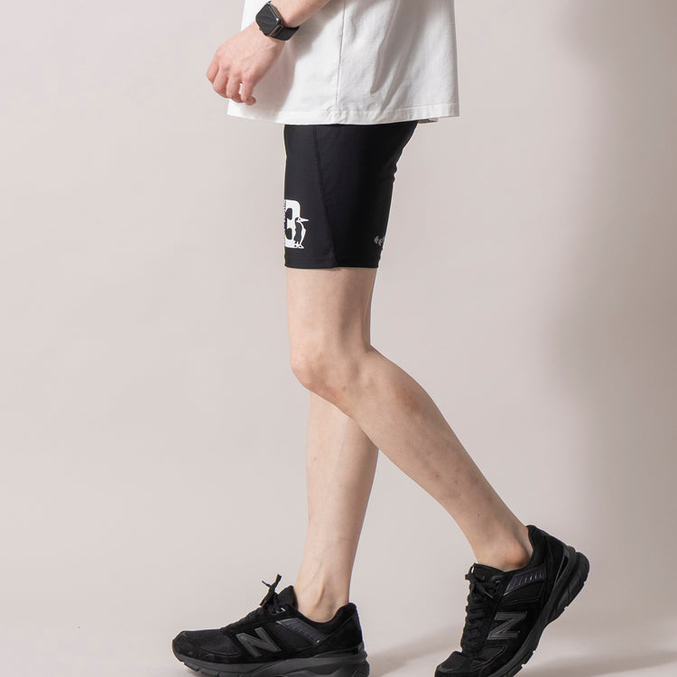 着用サイズ L(身長181cm)