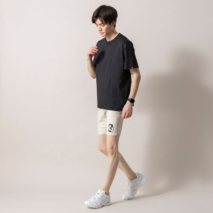 着用サイズ L(身長181cm)