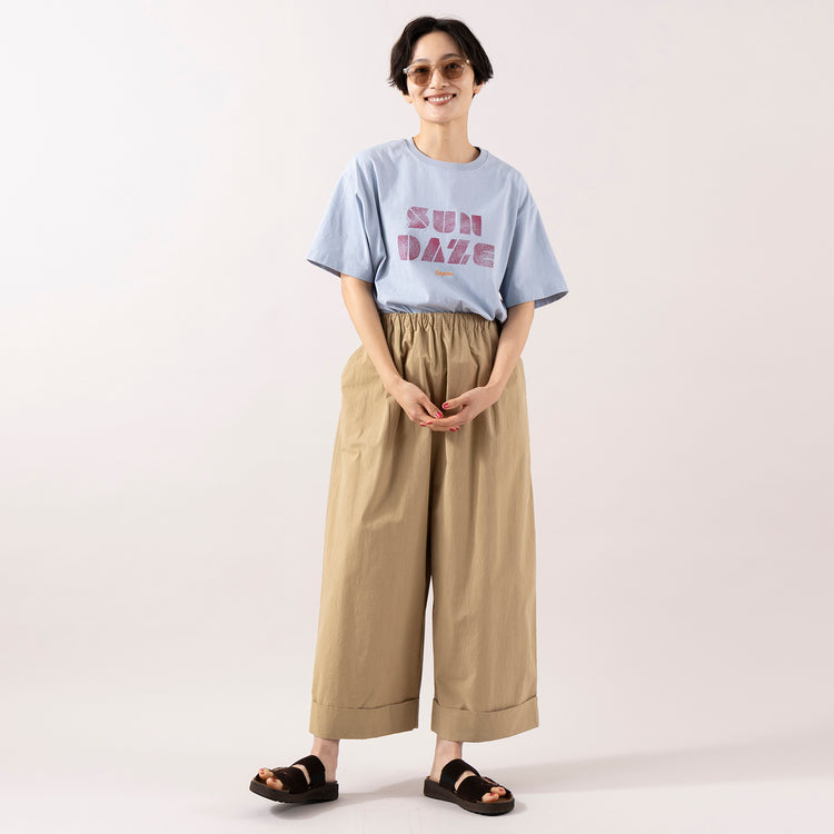 モデル身長 163cm,FIL DE FERのサンデイズプリント クルーネックTEE|HEAVENLYのCotton Dump Washer Double Wide Pants|BlundstoneのAEROCORK SANDAL,https://market.e-begin.jp/products/rdx_fdf0306u_lala|https://market.e-begin.jp/products/dlt_hvr0300u_lala|https://market.e-begin.jp/products/sed_bld0289u_lala|https://market.e-begin.jp/products/lef_lef0281u_lala