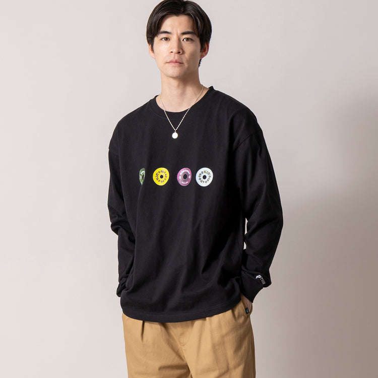 モデル身長180cm (Lサイズ着用)