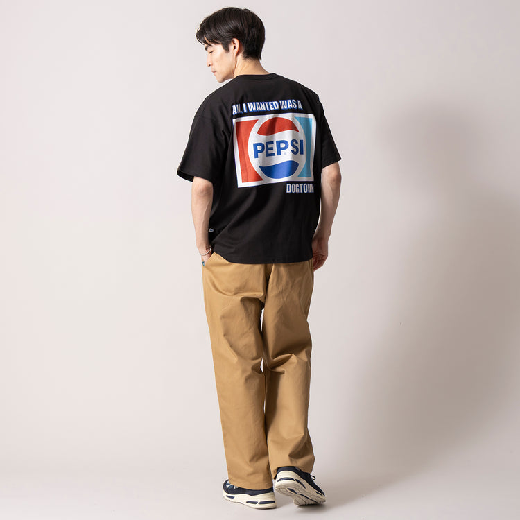 モデル身長180cm (Lサイズ着用)