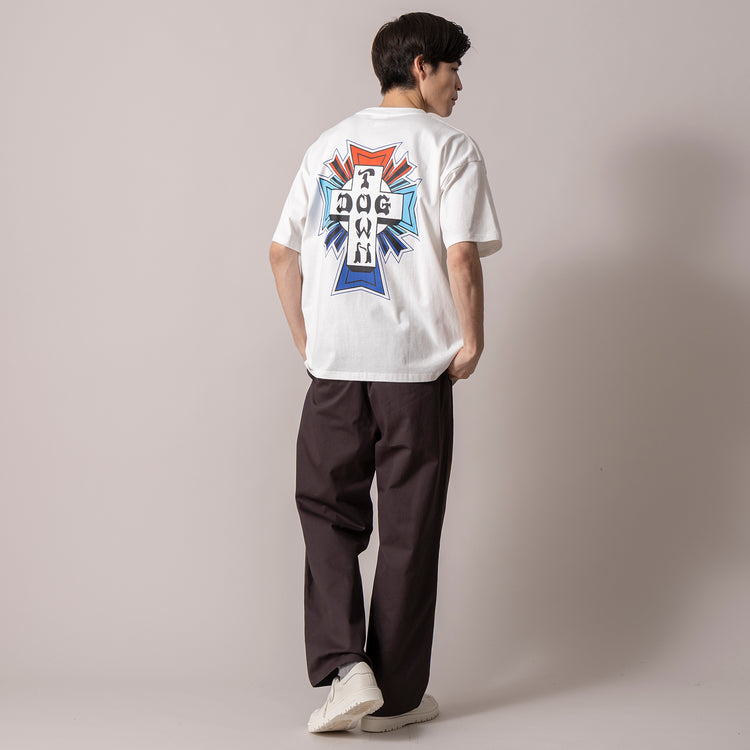 モデル身長180cm (Lサイズ着用)