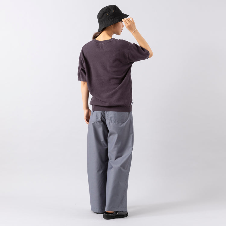 モデル身長165cm,UNIVERSAL OVERALLの軽くて涼しい！洗えるサマーパンツ|GLENFIELDのシャークソールビジネスサンダル|PROGRESS RUNNING CLUBのロゴバケハ,https://market.e-begin.jp/products/dre_uni0747s_lala|https://market.e-begin.jp/products/jal_gfd0392q_lala|https://market.e-begin.jp/products/gra_pgr0401q_lala
