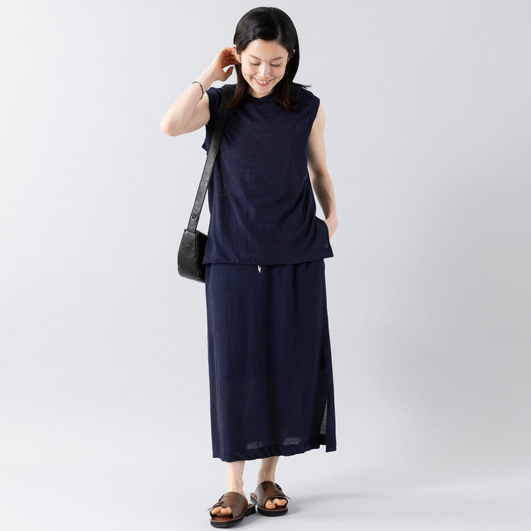 身長160cm,MANONのSHINEE TIGHT SKIRT|Creedのガーメント ショルダー|GLENCHECKの姫路レザーモンクストラップサンダル|esperantoのBLACK SPINEL BRACELET,https://market.e-begin.jp/products/mks_mnn0426s_lala|https://market.e-begin.jp/products/ino_cre0400s_lala|https://market.e-begin.jp/products/jal_gck0417s_lala|https://market.e-begin.jp/products/esp_esp0072q_lala